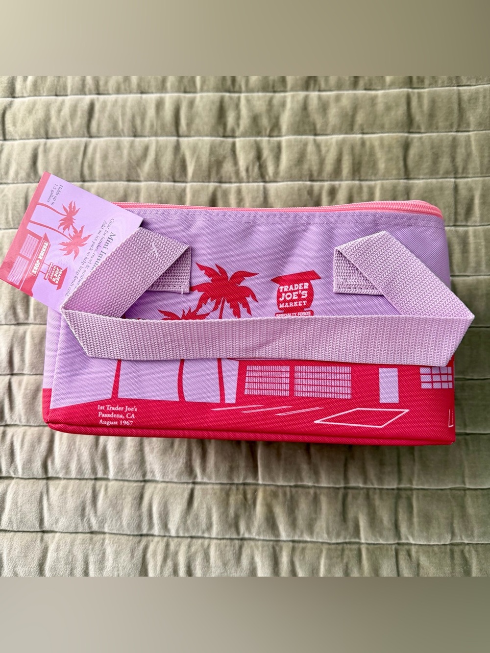 Trader Joe's Pink and Lavender Insulated Lunch Tote